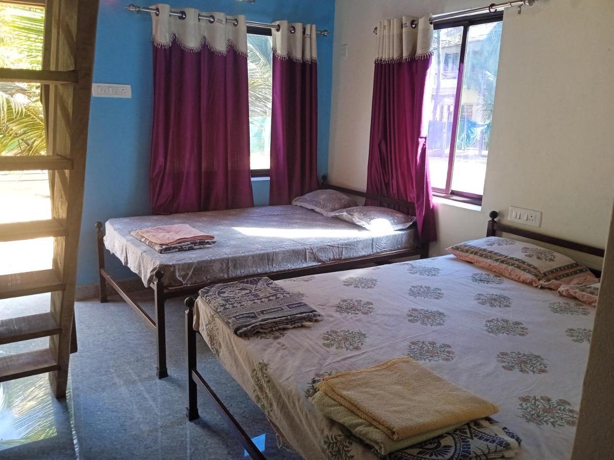 Nisarga Homestay And Beach Resort Gokarna Gokarna  Exterior photo